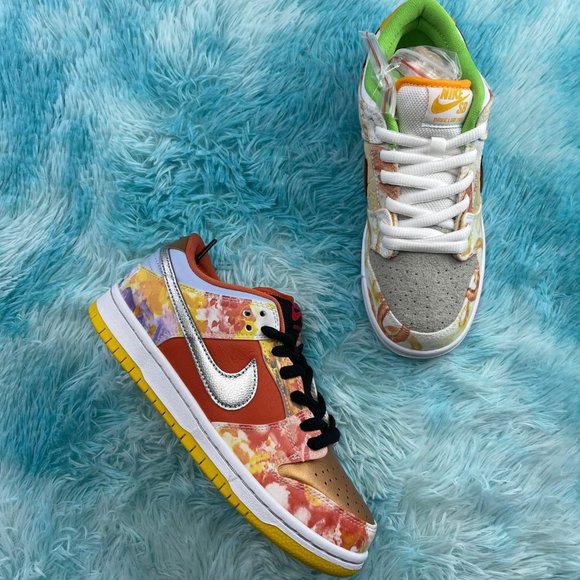 Nike SB Dunk Low Street Hawker size us 10